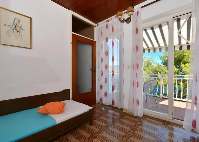 Apartment Arbanija 8651d Trogir